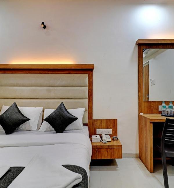 Sun Inn Residency , Navi Mumbai Exterior foto